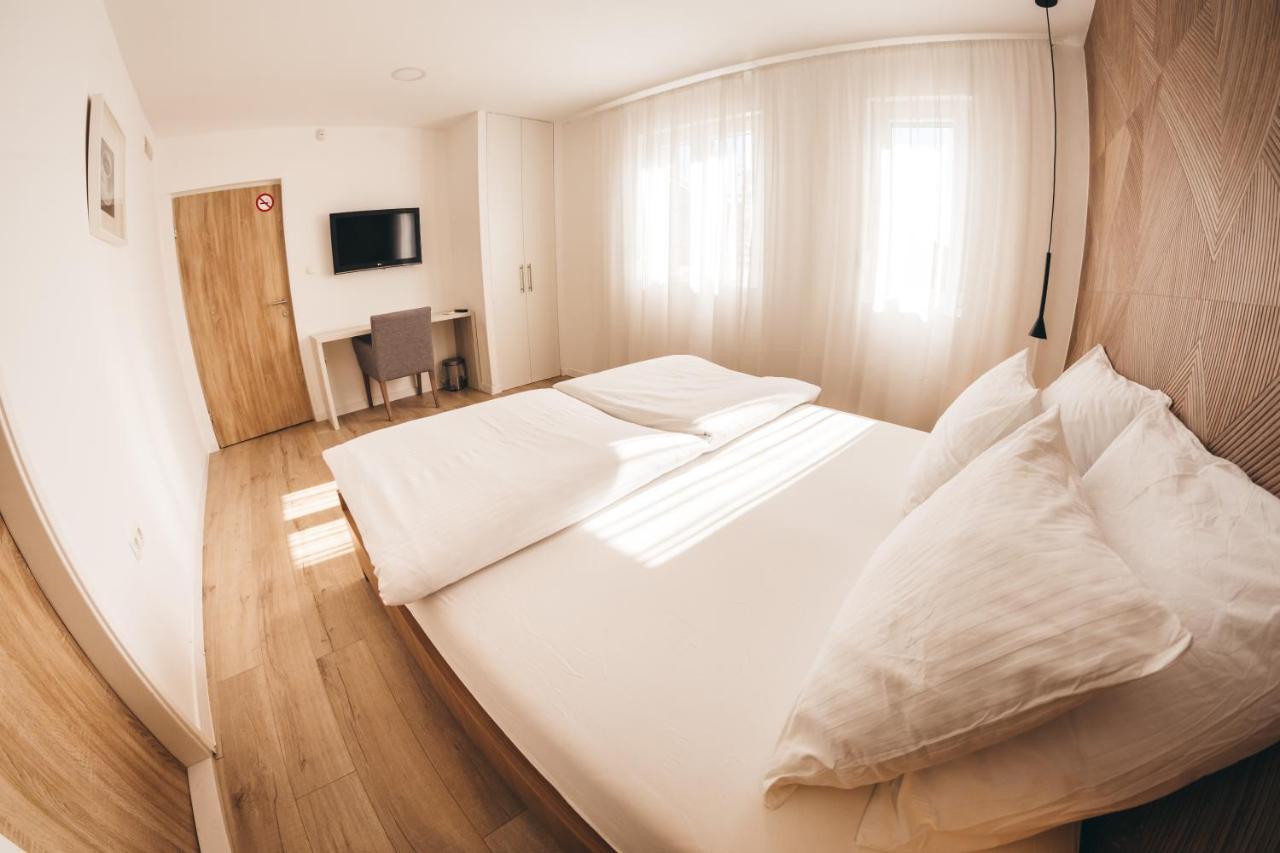 City Apartment One 모스타르 외부 사진